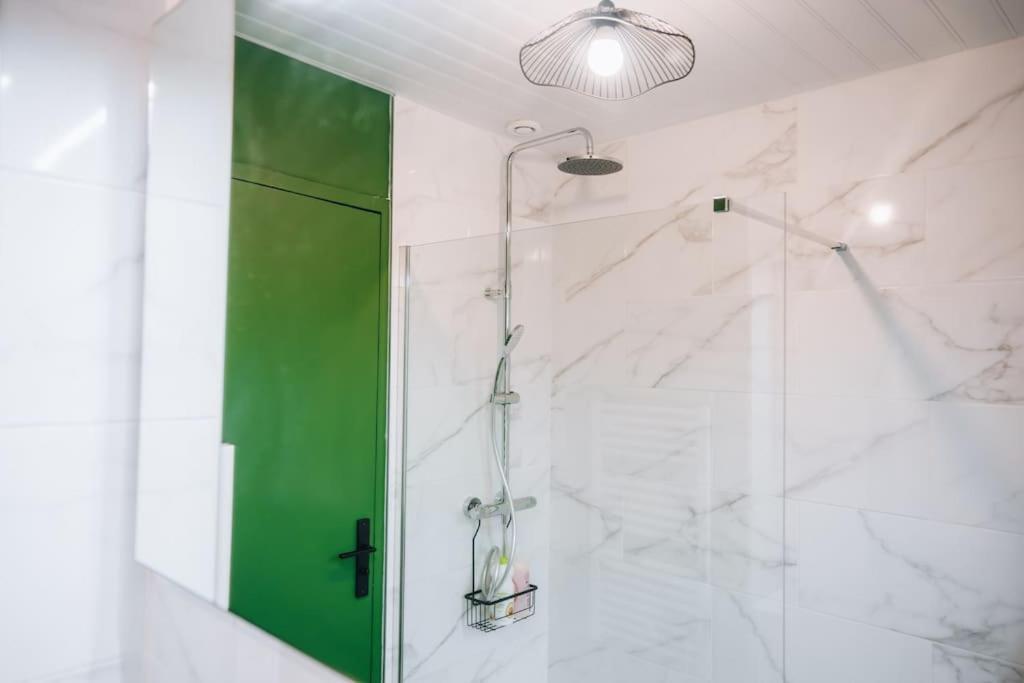 Le Bertrand • Le Raffinement En Coeur De Ville Châteauroux Esterno foto