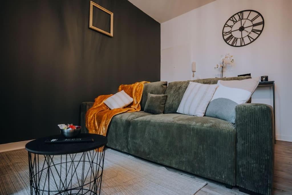 Le Bertrand • Le Raffinement En Coeur De Ville Châteauroux Esterno foto